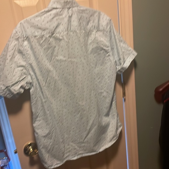 7 Diamonds Premium button up - Picture 4 of 4